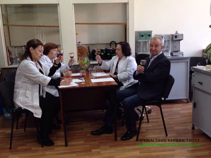 лаб.биохимии и биотехнологии_дегустация вина